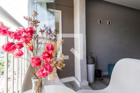 Apartamento à venda com 80m², 2 quartos e 2 vagasVaranda
