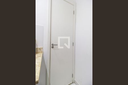 Apartamento à venda com 80m², 2 quartos e 2 vagasBanheiro da Suíte