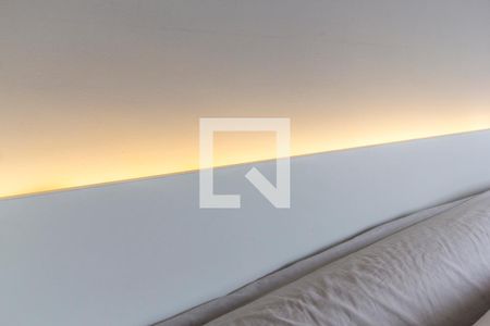 Apartamento à venda com 80m², 2 quartos e 2 vagasDetalhe Suíte