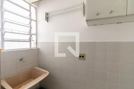 Apartamento à venda com 68m², 3 quartos e sem vaga Apartamento à venda com 68m², 3 quartos e sem vagaCozinha e Área de Serviço