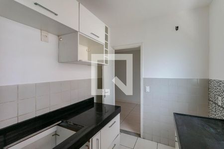 Apartamento à venda com 68m², 3 quartos e sem vaga Apartamento à venda com 68m², 3 quartos e sem vagaCozinha e Área de Serviço