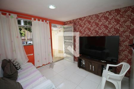 Sala de casa à venda com 1 quarto, 54m² em Bonsucesso, Rio de Janeiro