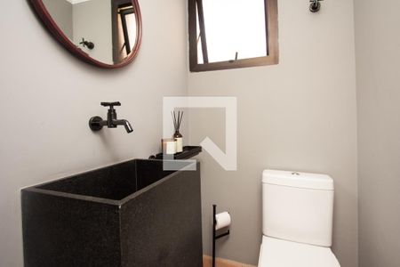 Lavabo de apartamento para alugar com 1 quarto, 121m² em Itaim Bibi, São Paulo