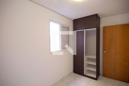 Quarto 2 de apartamento para alugar com 3 quartos, 65m² em Liberdade, São Paulo
