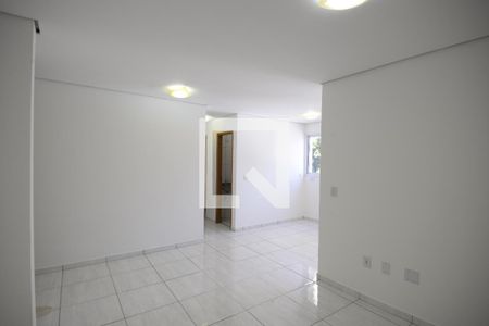 Sala de apartamento para alugar com 3 quartos, 65m² em Liberdade, São Paulo
