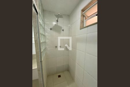 Apartamento à venda com 210m², 5 quartos e 1 vagaBanheiro Social 2