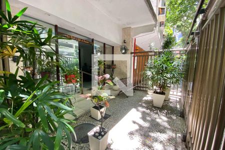 Apartamento à venda com 210m², 5 quartos e 1 vagaÁrea verde