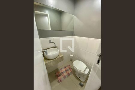 Apartamento à venda com 210m², 5 quartos e 1 vagaLavabo