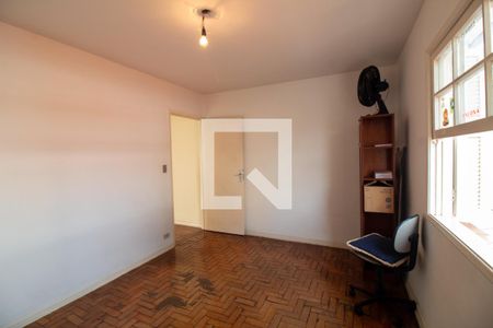 Casa à venda com 144m², 3 quartos e 2 vagas Casa à venda com 144m², 3 quartos e 2 vagasQuarto 1