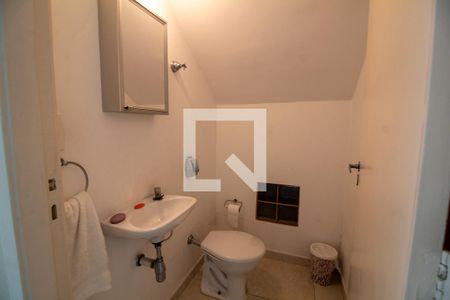 Casa à venda com 144m², 3 quartos e 2 vagas Casa à venda com 144m², 3 quartos e 2 vagasLavabo