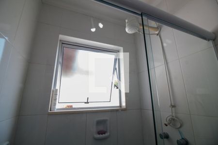 Casa à venda com 144m², 3 quartos e 2 vagas Casa à venda com 144m², 3 quartos e 2 vagasBanheiro da Suíte