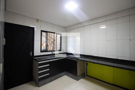 Cozinha de casa para alugar com 1 quarto, 40m² em Jardim Nossa Senhora do Carmo, São Paulo
