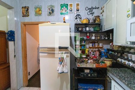 Casa à venda com 350m², 3 quartos e 3 vagasCozinha