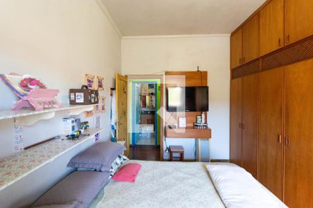 Casa à venda com 350m², 3 quartos e 3 vagasSuíte