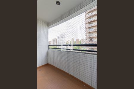 Varanda de apartamento à venda com 3 quartos, 70m² em Vila Andrade, São Paulo