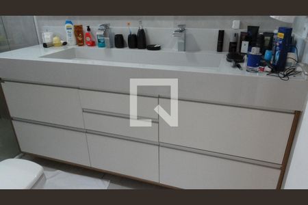 Apartamento à venda com 123m², 3 quartos e 3 vagasBanheiro