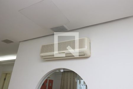 Sala de TV de apartamento à venda com 4 quartos, 260m² em Vila Gomes Cardim, São Paulo