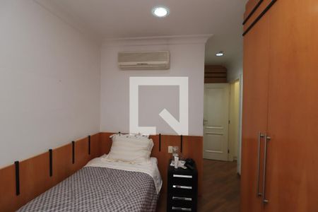 Apartamento à venda com 260m², 4 quartos e 3 vagasQuarto Suíte