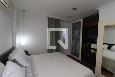 Apartamento à venda com 260m², 4 quartos e 3 vagasQuarto 2 - Suíte
