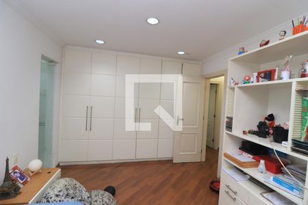 Apartamento à venda com 260m², 4 quartos e 3 vagasQuarto 3 - Suíte
