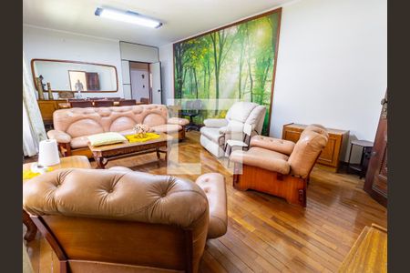 Sala de casa para alugar com 3 quartos, 250m² em Vila Regente Feijó, São Paulo