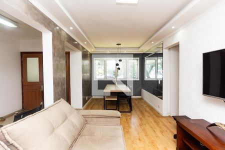 Apartamento para alugar com 90m², 2 quartos e sem vagaSala