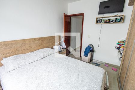 Casa para alugar com 100m², 2 quartos e 2 vagasQuarto 2