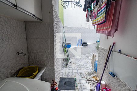 Casa para alugar com 100m², 2 quartos e 2 vagasArea de serviço