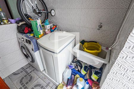 Casa para alugar com 100m², 2 quartos e 2 vagasArea de serviço