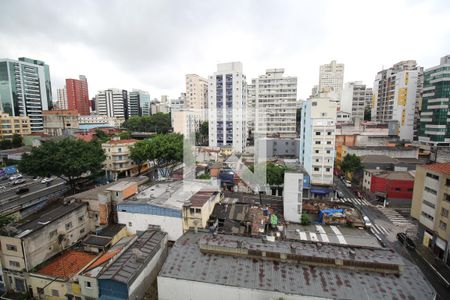 Vista da Sala/Cozinha de apartamento para alugar com 1 quarto, 26m² em Sé, São Paulo