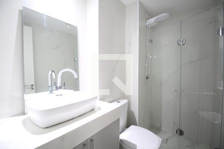 Banheiro de apartamento para alugar com 1 quarto, 26m² em Sé, São Paulo