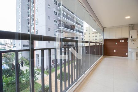 Varanda/Area de Serviços de apartamento à venda com 3 quartos, 72m² em Vila Nair, São Paulo