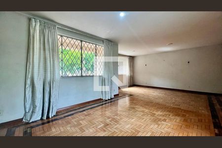 Sala de casa à venda com 5 quartos, 412m² em Cidade Jardim, Belo Horizonte