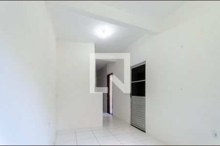 Sala de casa para alugar com 1 quarto, 60m² em Daniel Lisboa, Salvador