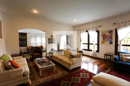 Sala 1 de casa à venda com 4 quartos, 586m² em Lar São Paulo, São Paulo