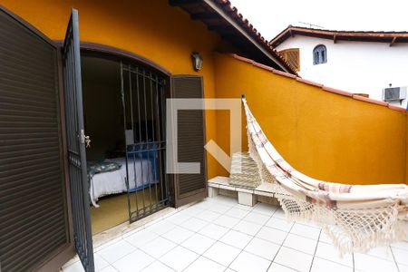 Casa à venda com 586m², 4 quartos e 5 vagas Casa à venda com 586m², 4 quartos e 5 vagassuíte 2 varanda