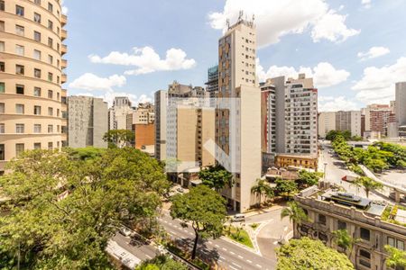 Quarto - Vista de apartamento para alugar com 1 quarto, 35m² em Sé, São Paulo
