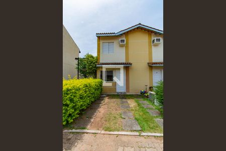 Casa de condomínio à venda com 84m², 2 quartos e 1 vagaÁrea comum