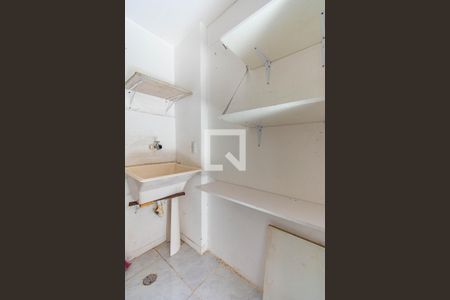 Casa de condomínio à venda com 84m², 2 quartos e 1 vagaÁrea de Serviço