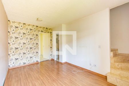 Sala de casa de condomínio à venda com 2 quartos, 84m² em Igara, Canoas
