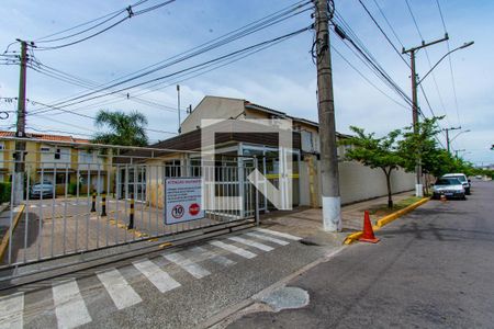 Casa de condomínio à venda com 84m², 2 quartos e 1 vagaÁrea comum