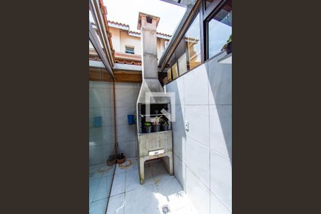 Casa de condomínio à venda com 84m², 2 quartos e 1 vagaÁrea comum