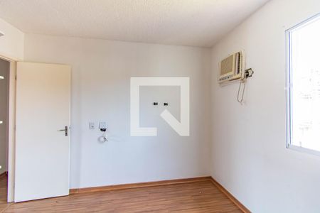 Casa de condomínio à venda com 84m², 2 quartos e 1 vagaQuarto