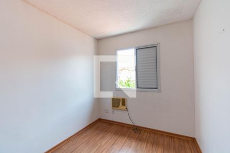 Casa de condomínio à venda com 84m², 2 quartos e 1 vagaQuarto