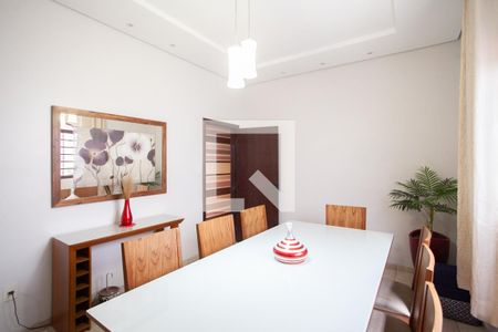 Sala de Jantar - Casa 1 de casa à venda com 6 quartos, 340m² em Maria Helena, Belo Horizonte