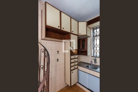 Apartamento à venda com 140m², 2 quartos e sem vaga Apartamento à venda com 140m², 2 quartos e sem vagaCozinha - Armários