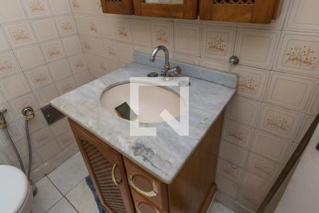 Apartamento à venda com 140m², 2 quartos e sem vaga Apartamento à venda com 140m², 2 quartos e sem vagaBanheiro