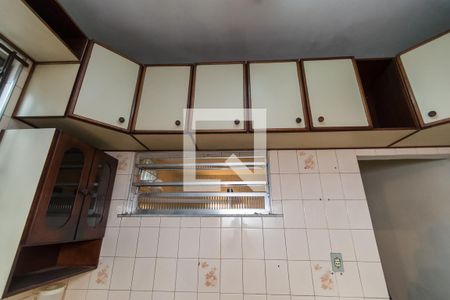 Apartamento à venda com 140m², 2 quartos e sem vaga Apartamento à venda com 140m², 2 quartos e sem vagaCozinha - Armários