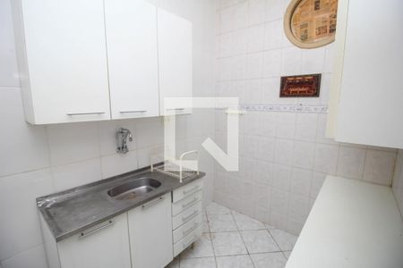 Apartamento à venda com 43m², 1 quarto e sem vaga Apartamento à venda com 43m², 1 quarto e sem vagaCozinha - Armários