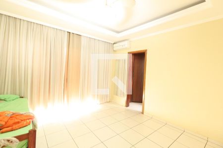 Casa para alugar com 385m², 4 quartos e 4 vagasQuarto 3